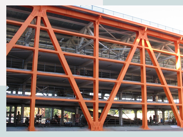 Многоуровневые паркинги в Полысаево от 617 руб.